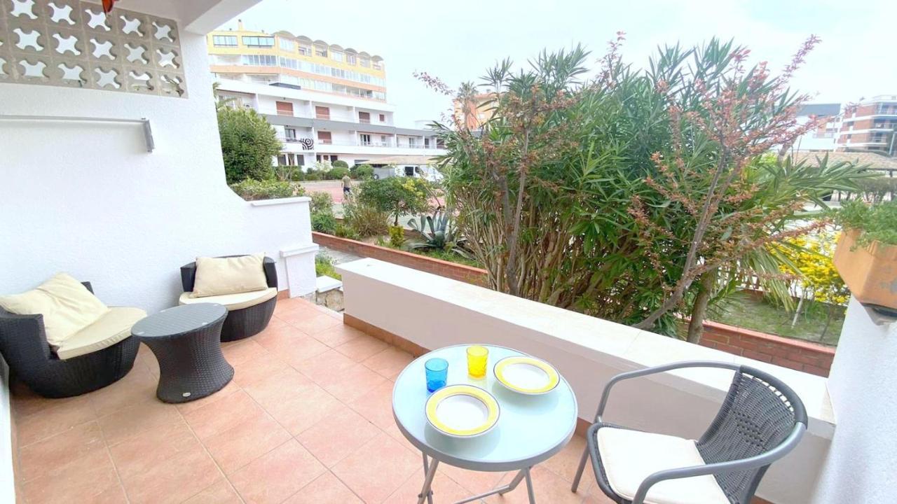 Tenis Sol Levante 103 Rosas Exteriör bild